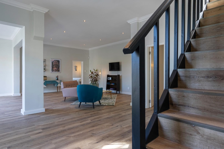 4 Bedroom Property for Sale in Sea Point Western Cape